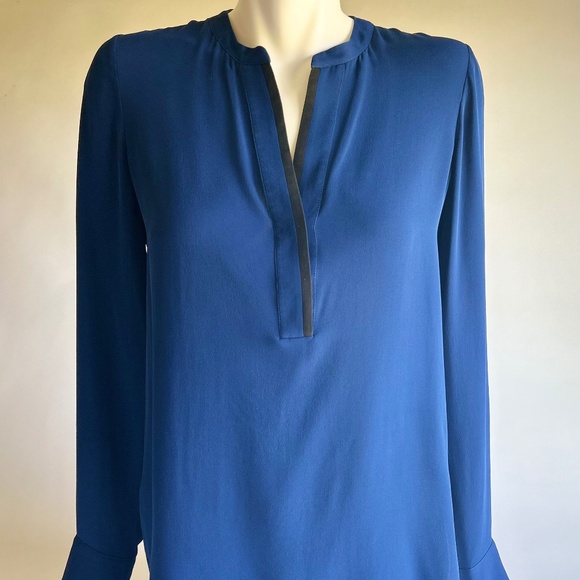 Vince Blue Black Polyester Long Sleeve Blouse size 8 - Picture 1 of 12